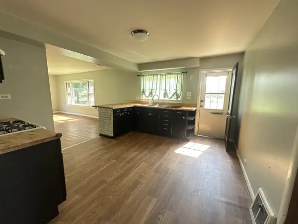 415 W Livingston RD, Streator, IL 61364
