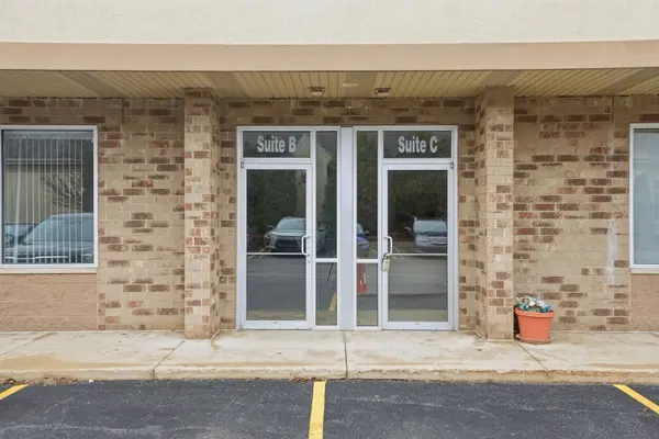 8025 Wicker AVE #C, St. John, IN 46373