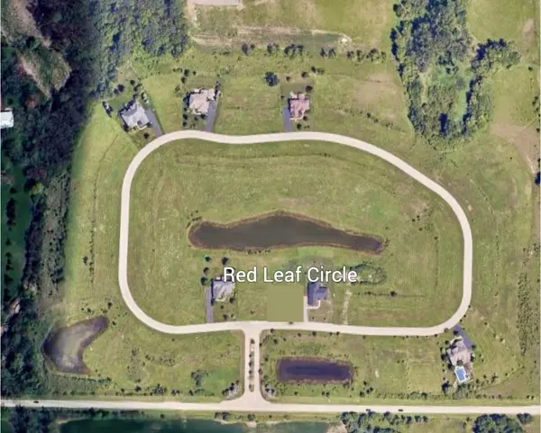10665 Red Leaf CIR, Lakewood, IL 60014