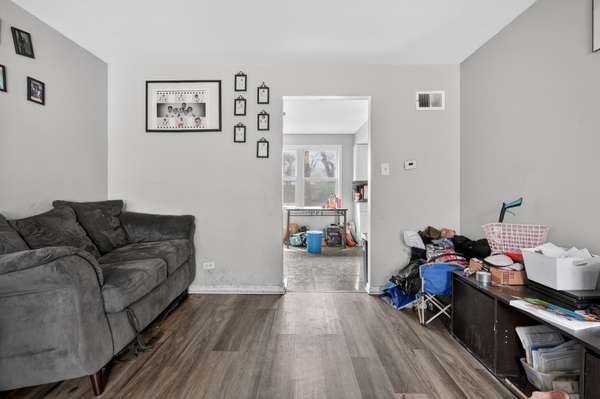 15036 BLACKSTONE AVE, Dolton, IL 60419