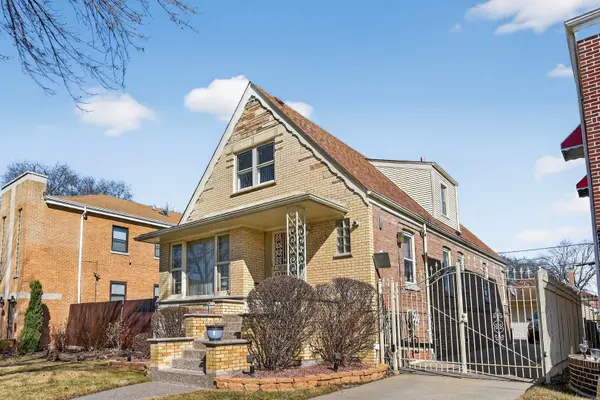 8407 S Wolcott AVE, Chicago, IL 60620