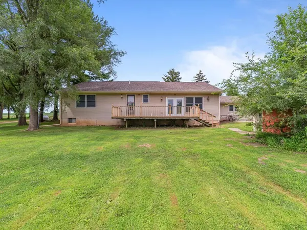 1610 Wisconsin ST, Leclaire, IA 52753