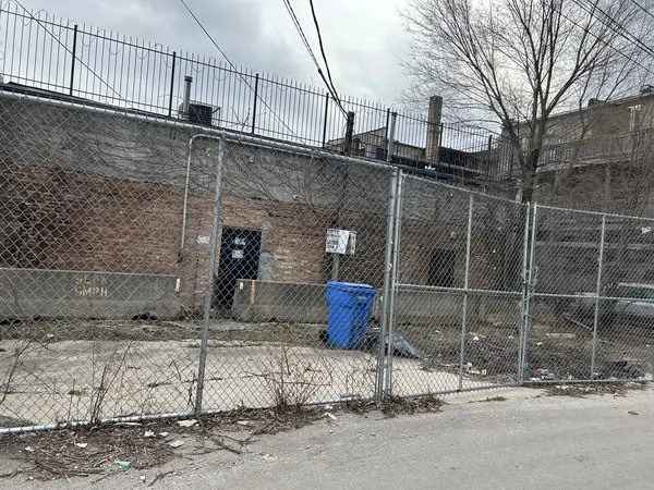5248-50 W North Avenue, Chicago, IL 60639