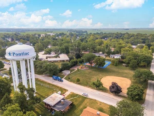 420 W Bennett ST, Pontiac, IL 61764