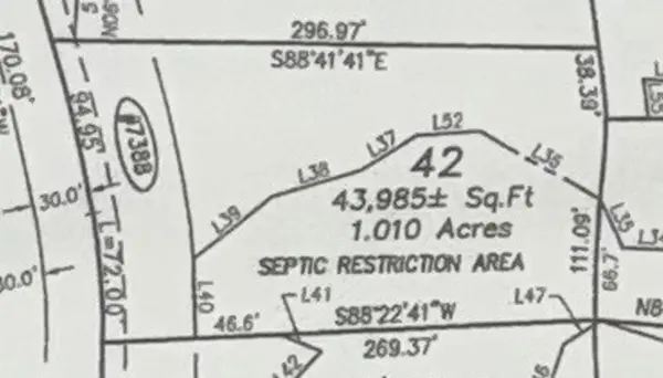 7388 English Oak LN, Spring Grove, IL 60081