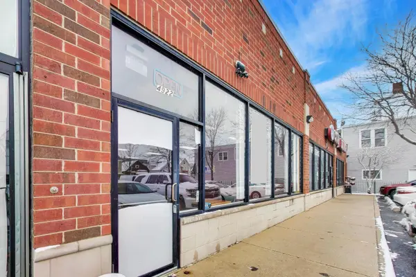 4916 N Pulaski RD, Chicago, IL 60630