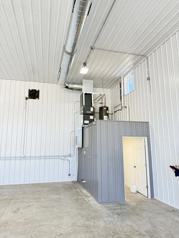 2211 Grandview AVE #7, Muscatine, IA 52761