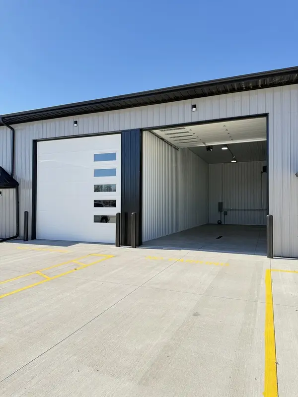 2211 Grandview AVE #7, Muscatine, IA 52761