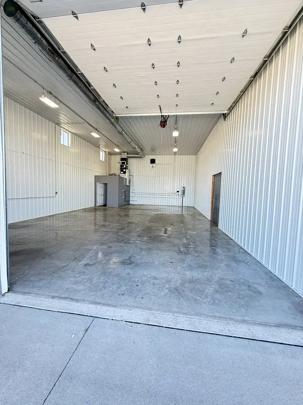 1510 Grandview AVE #2, Muscatine, IA 52761