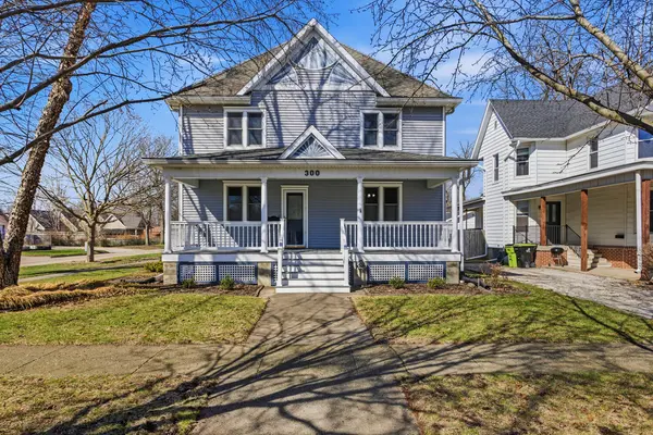 300 E Maple ST, Fairbury, IL 61739