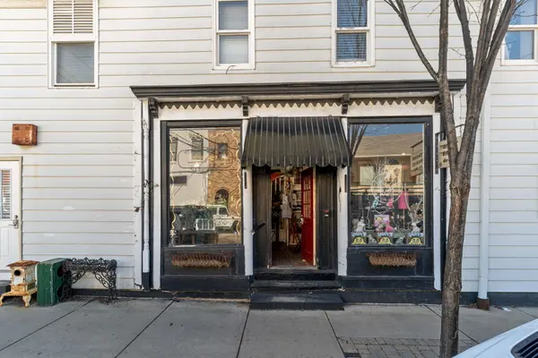 201 S Cook ST, Barrington, IL 60010