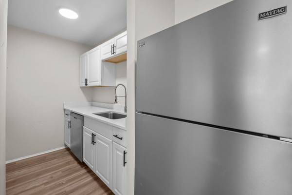 3045 BERNICE RD, Lansing, IL 60438