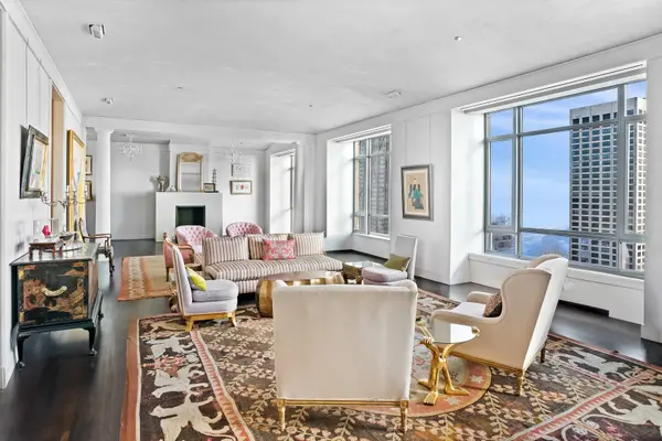 800 N Michigan AVE #63PH, Chicago, IL 60611