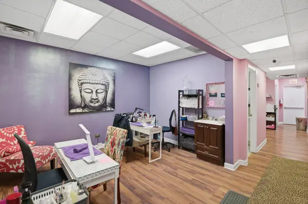 108 W Burlington AVE #2, La Grange, IL 60525