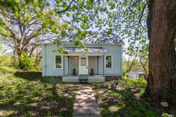 1417 Belle AVE, Davenport, IA 52803