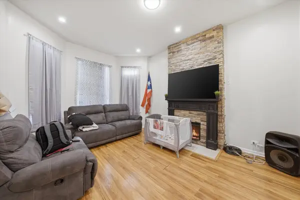 1812 S Hamlin AVE, Chicago, IL 60623