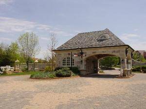 11 Brooke LN, South Barrington, IL 60010