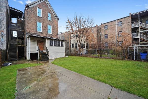 5930 S King DR, Chicago, IL 60637