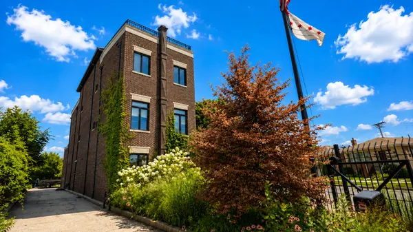 3914 W 51st ST, Chicago, IL 60632
