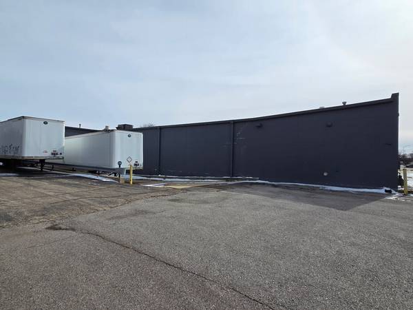1950 Lincoln HWY, St. Charles, IL 60174
