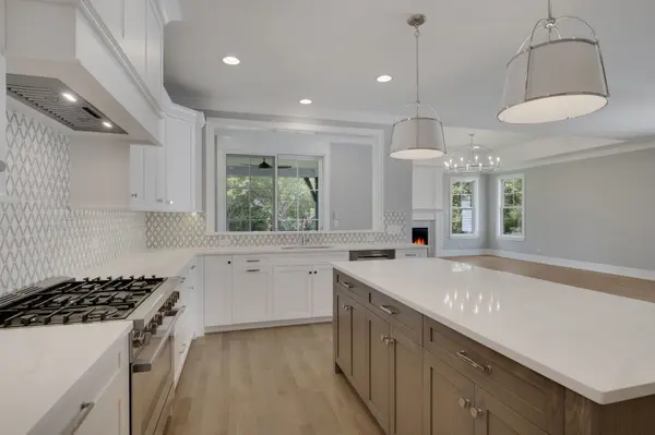 Address not disclosed, Willowbrook, IL 60527