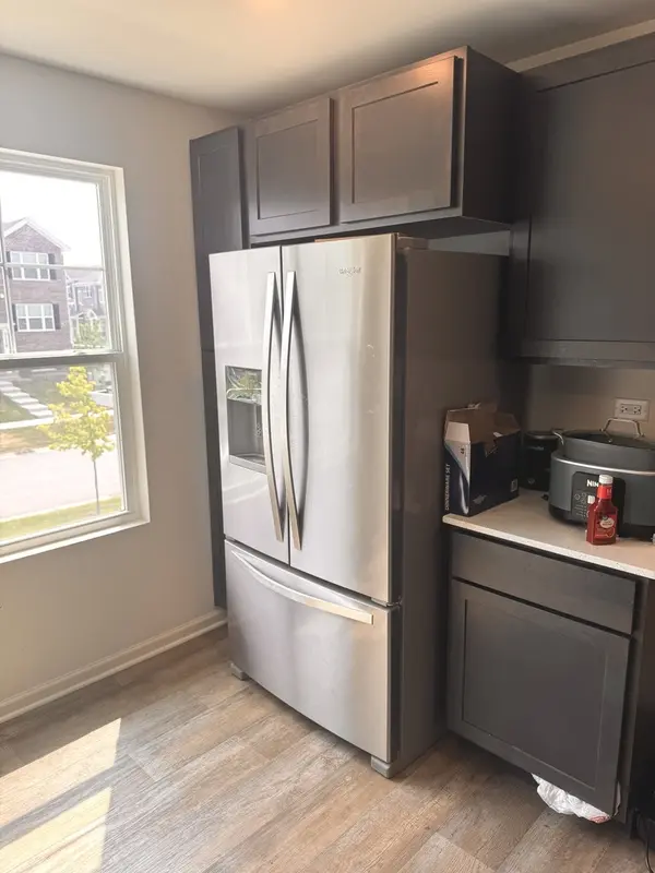 17314 Roscommon RD, Tinley Park, IL 60477