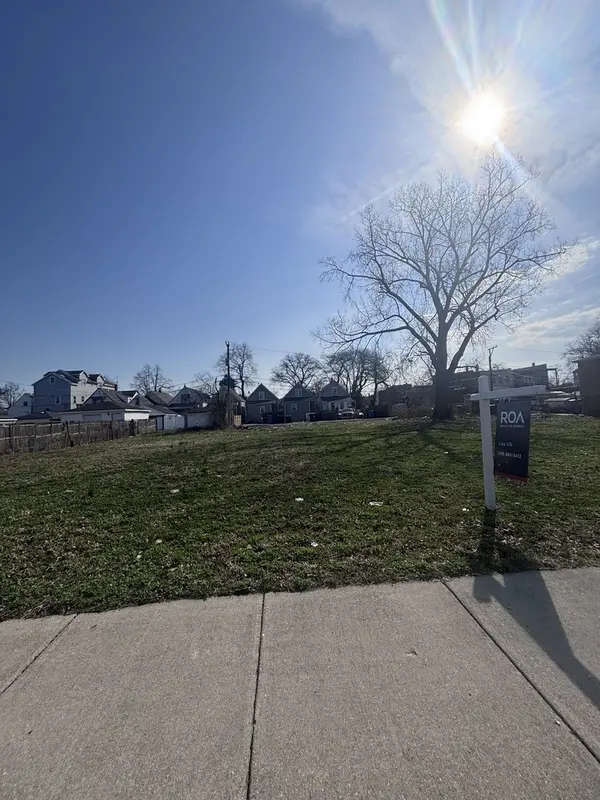 6137 S Paulina ST, Chicago, IL 60636