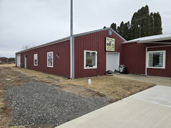 Address not disclosed, Sandwich, IL 60548