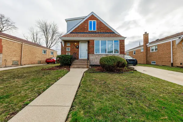 8009 S Kolin AVE, Chicago, IL 60652