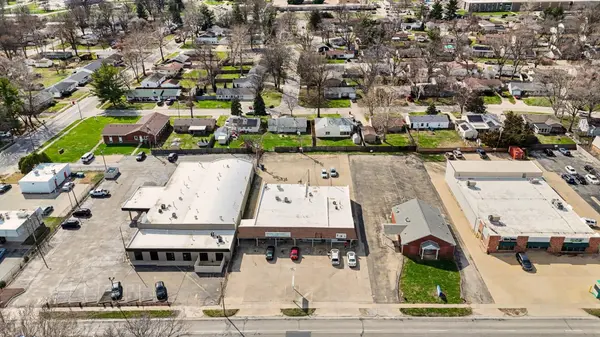 1205 S Mattis AVE, Champaign, IL 61821
