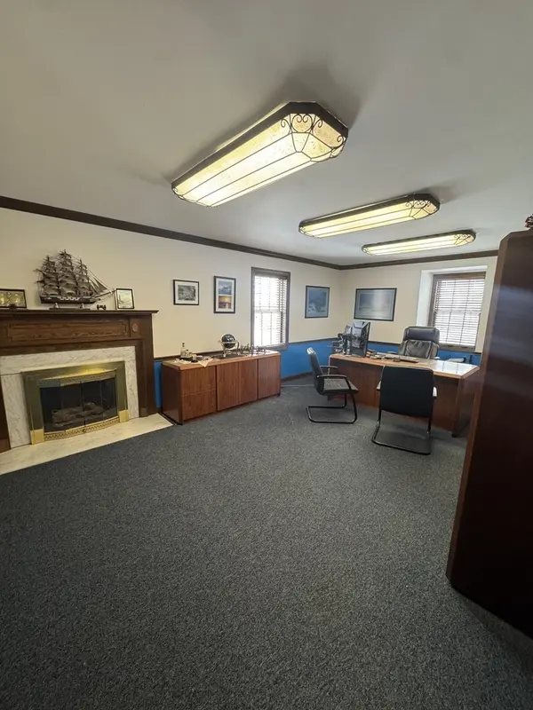 1630 W Colonial Pkwy W #25, Inverness, IL 60067