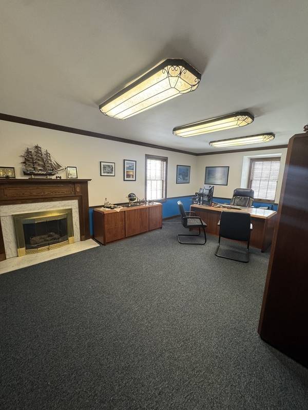 1630 W Colonial Pkwy W #25, Inverness, IL 60067