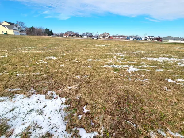 Lot 28 Memory LN, Streator, IL 61364