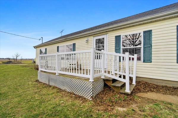 6009 Park RD, Clinton, IL 61727