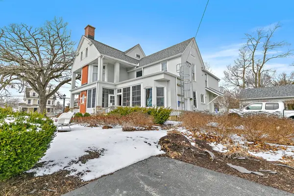 303 N Main ST, Elburn, IL 60119