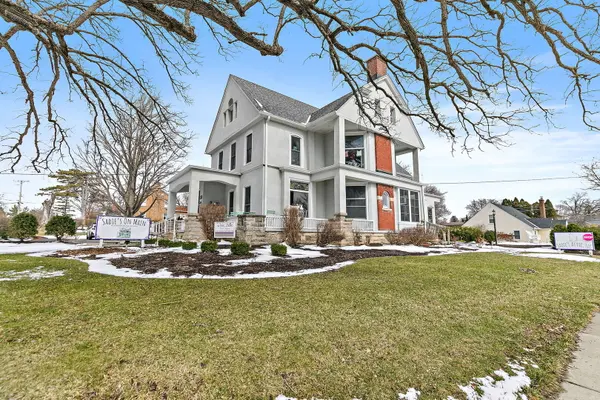 303 N Main ST, Elburn, IL 60119