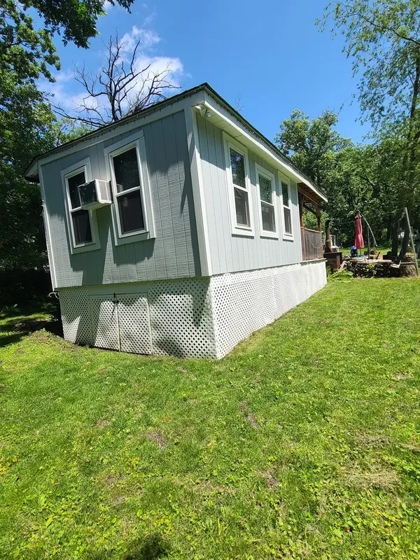 17/163 Woodhaven, Sublette, IL 61367