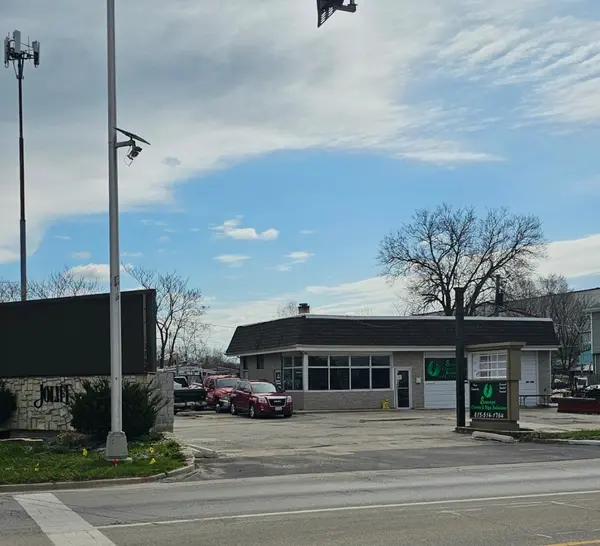 1122 Collins ST, Joliet, IL 60432