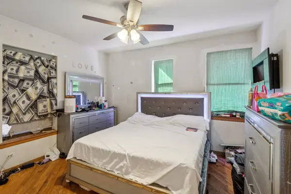 5016 S Prairie AVE #1, Chicago, IL 60615