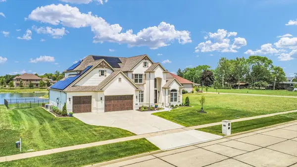 604 Cayman WAY, Savoy, IL 61874