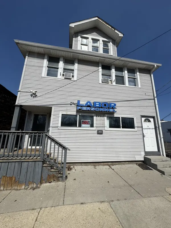 202 Northwest HWY, Fox River Grove, IL 60021