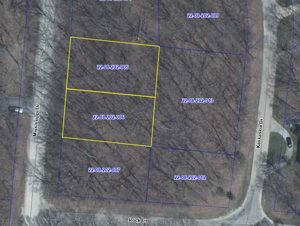 702 Mississippi DR, Dixon, IL 61021