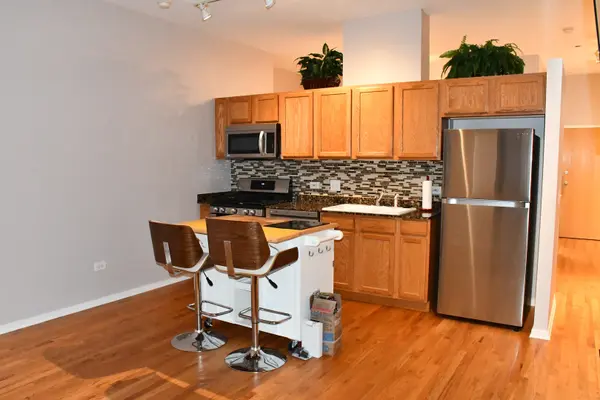 208 W Washington ST #1403, Chicago, IL 60606
