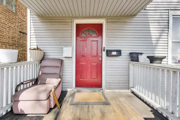 4862 W Cortland ST, Chicago, IL 60639