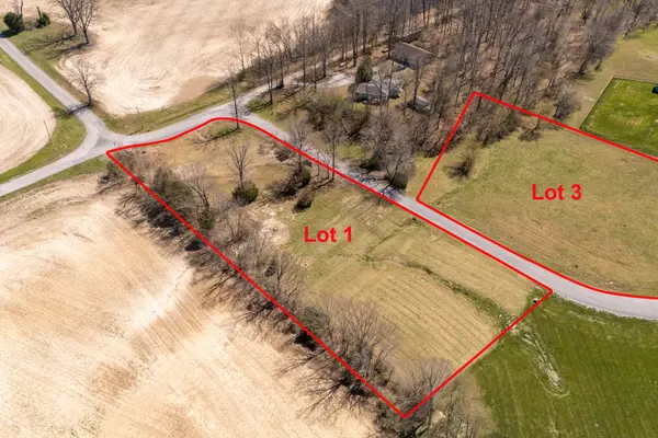 001 Hickory TRL, Carbondale, IL 62901
