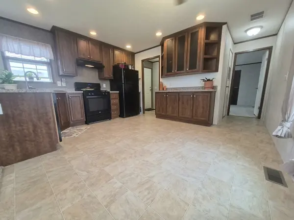 83 St. George DR, Bourbonnais, IL 60914