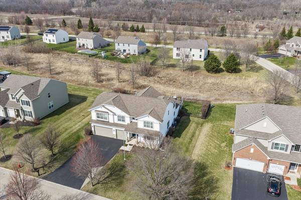 3591 Ayres DR, Aurora, IL 60506