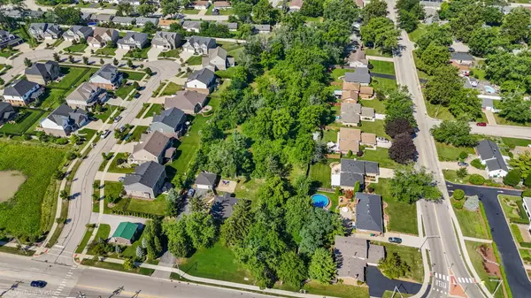 15106 West AVE, Orland Park, IL 60462