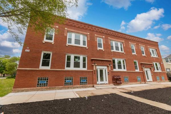 241 W 74th ST #1, Chicago, IL 60621