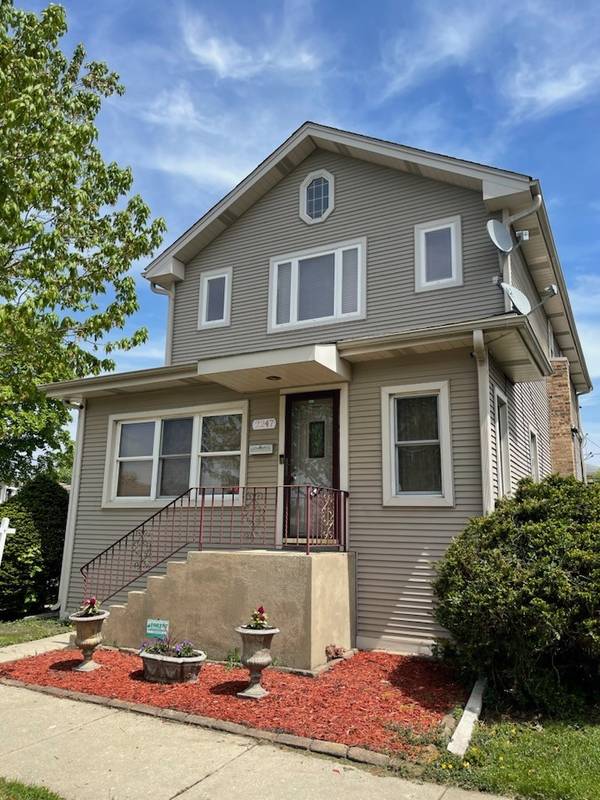 2247 N 73rd AVE, Elmwood Park, IL 60707